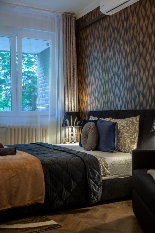 Stylish Quentin Apartment In The King Street Budapest Luaran gambar