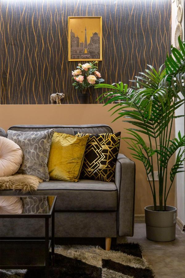 Stylish Quentin Apartment In The King Street Budapest Luaran gambar