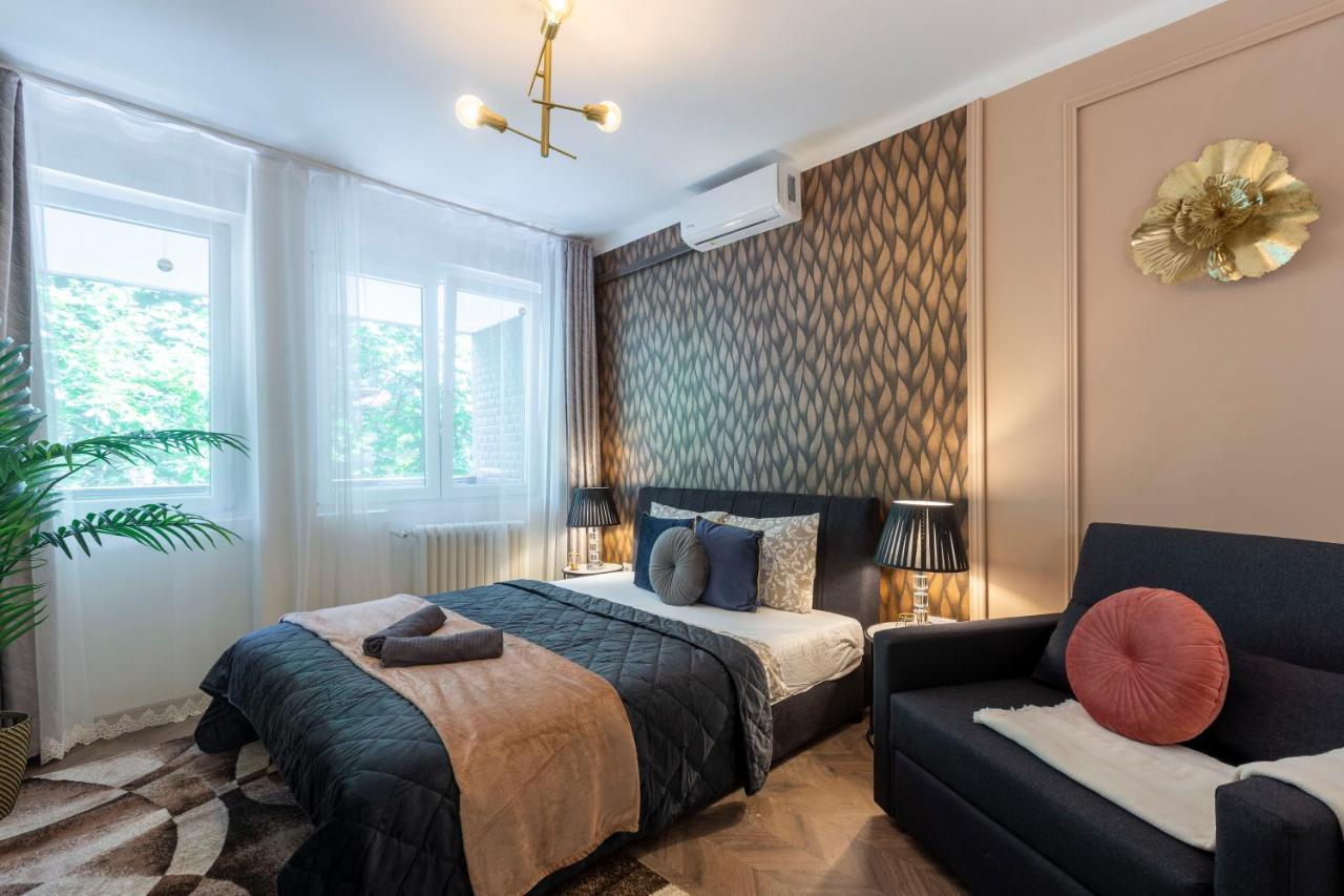 Stylish Quentin Apartment In The King Street Budapest Luaran gambar