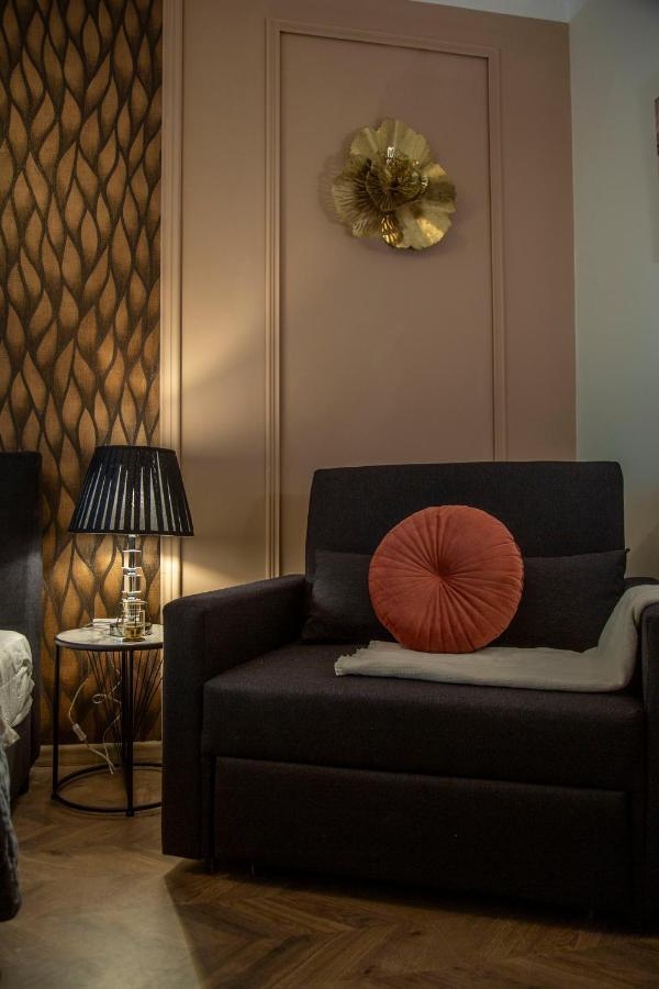 Stylish Quentin Apartment In The King Street Budapest Luaran gambar