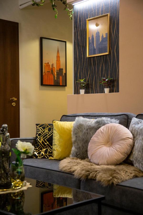 Stylish Quentin Apartment In The King Street Budapest Luaran gambar